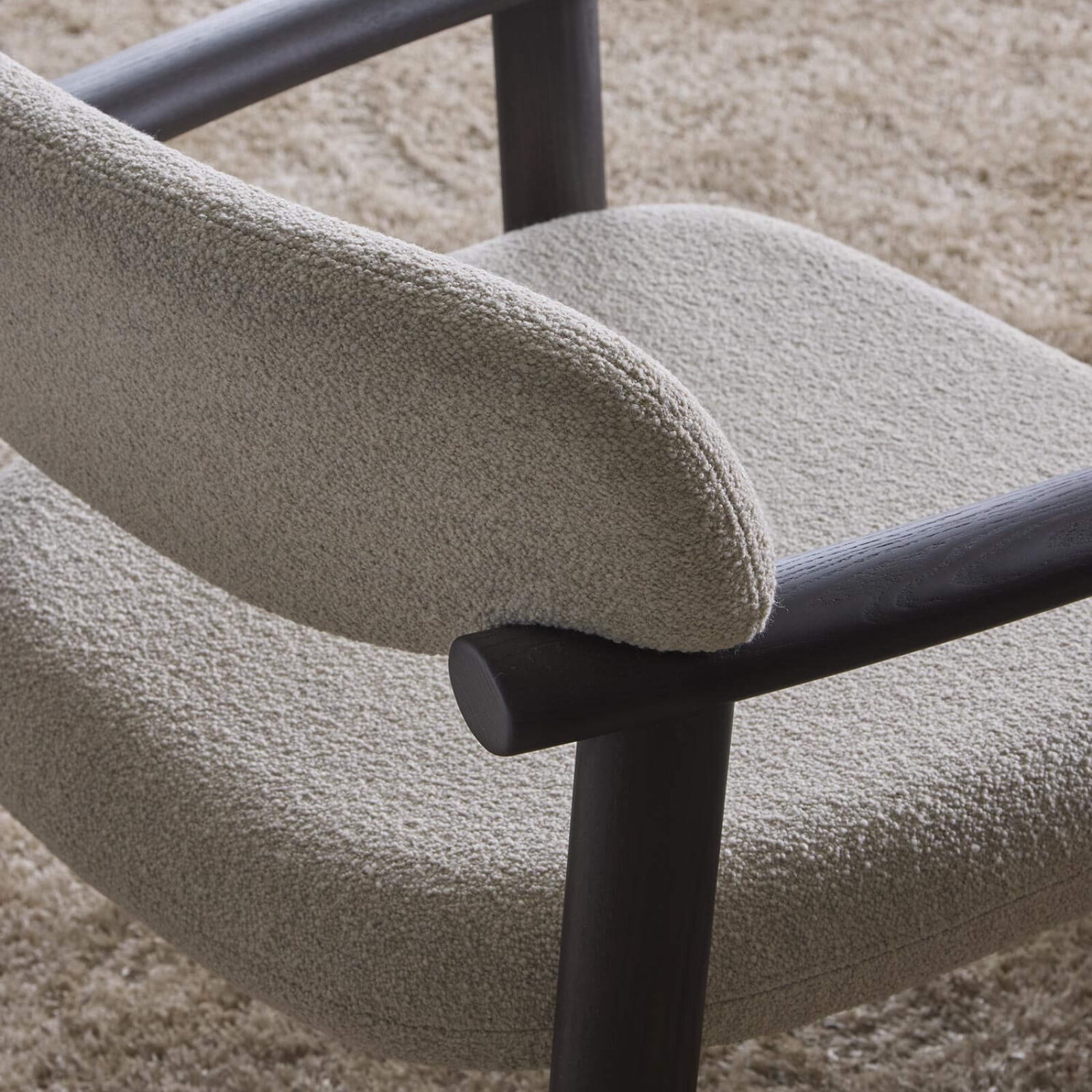 Lomacasa_Marelli_AFRA-Armchair_Gallery-1-5