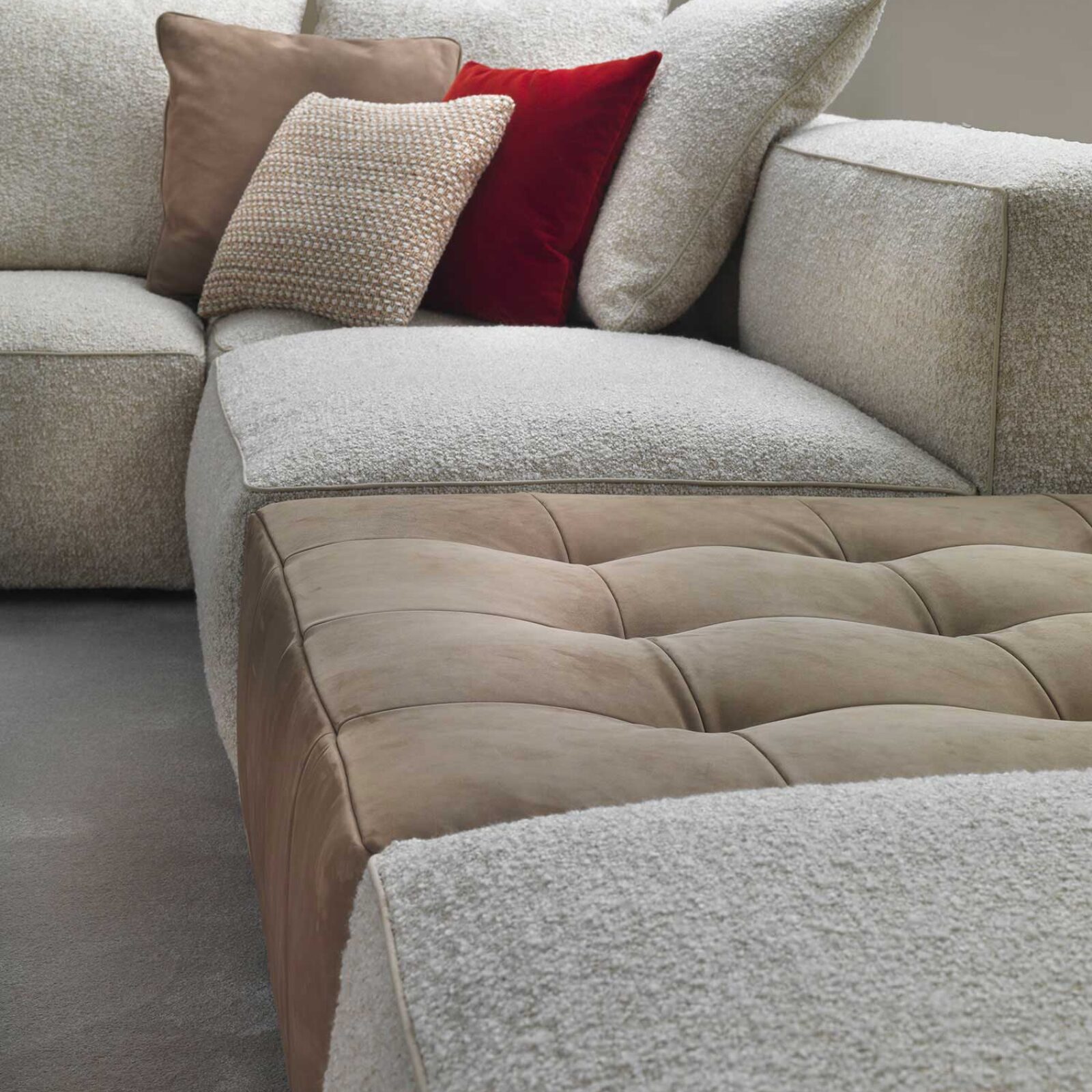 Lomacasa Marelli Andy Gary Sofa Gallery 1-2