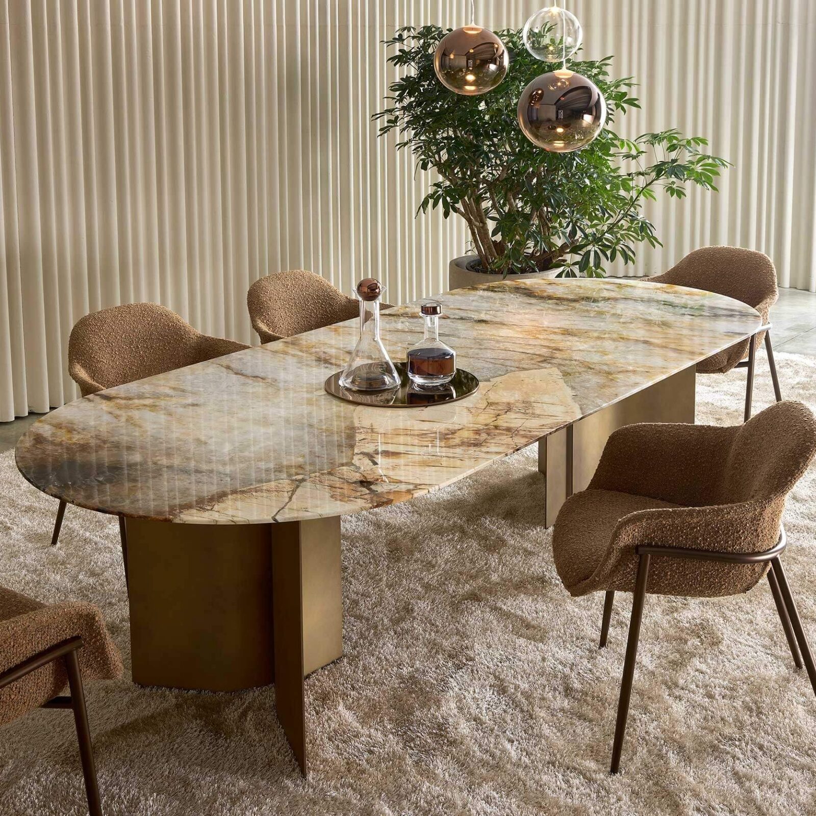 Lomacasa_Marelli_CHIA-METAL-BASE-Chair_Gallery-1-4