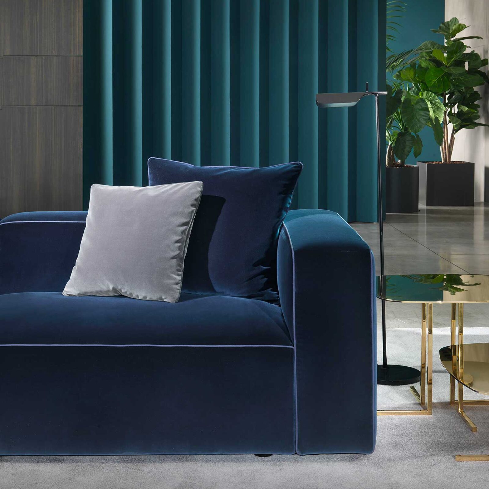 Lomacasa_Marelli_GARY-FOAM-Sofa_Gallery-1-5