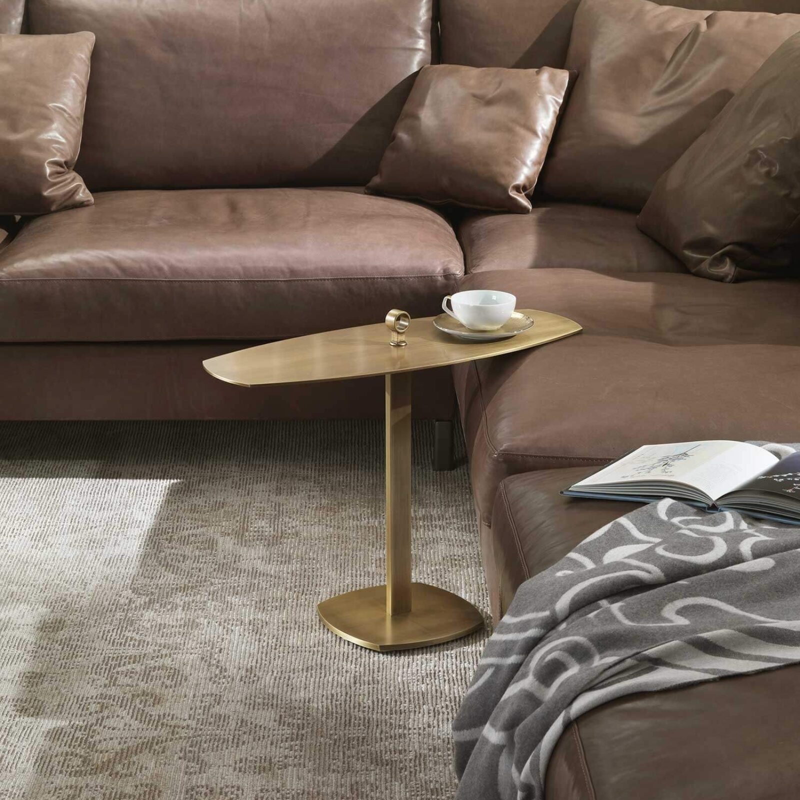 Lomacasa Marelli Leaf Coffee Table Gallery 1-6