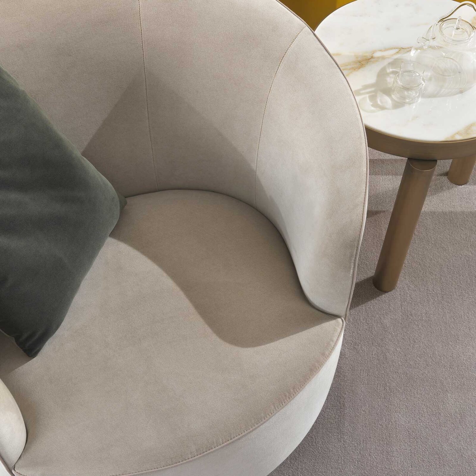 Lomacasa_Marelli_MOON-Armchair_Gallery-1-11