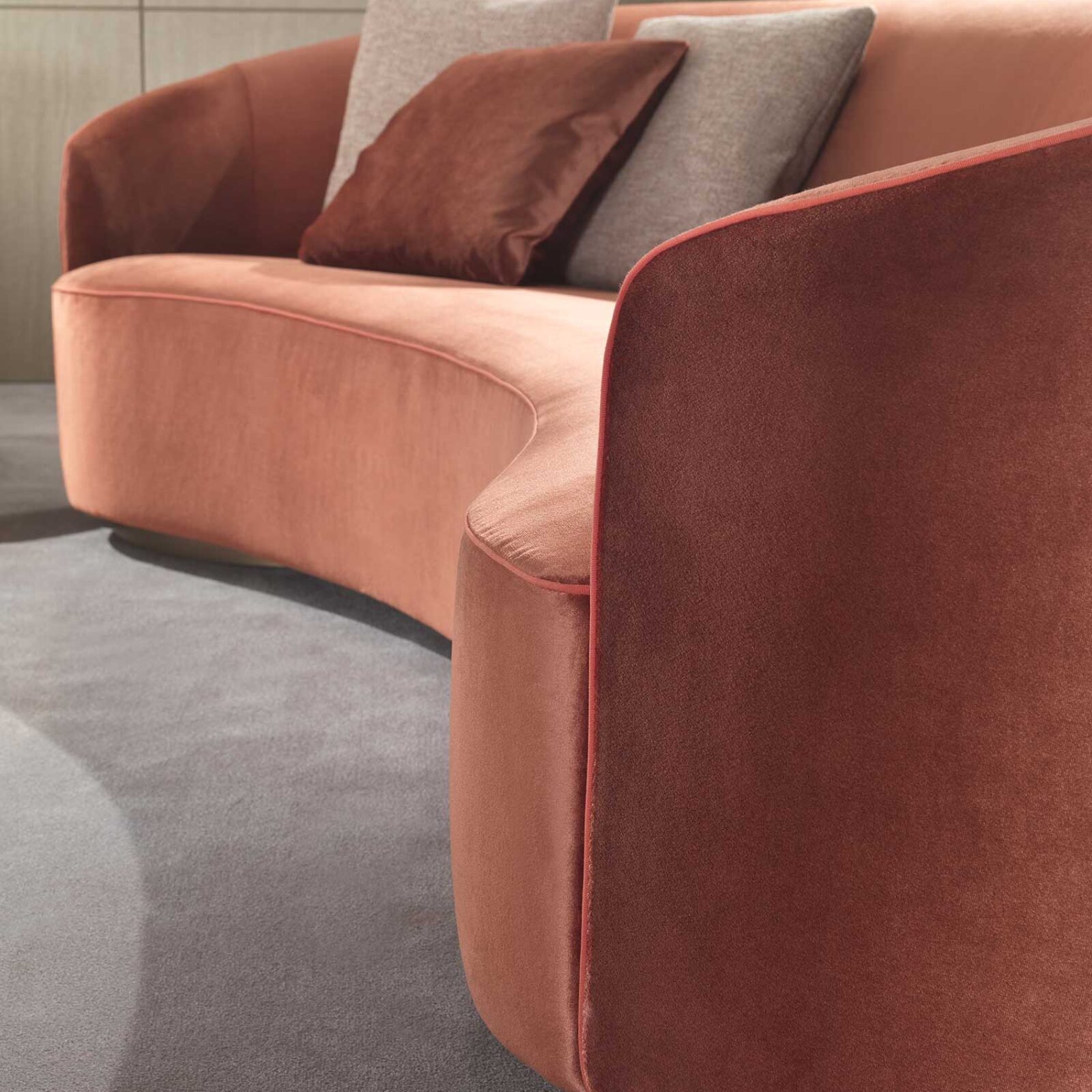 Lomacasa_Marelli_MOON-Armchair_Gallery-1-15