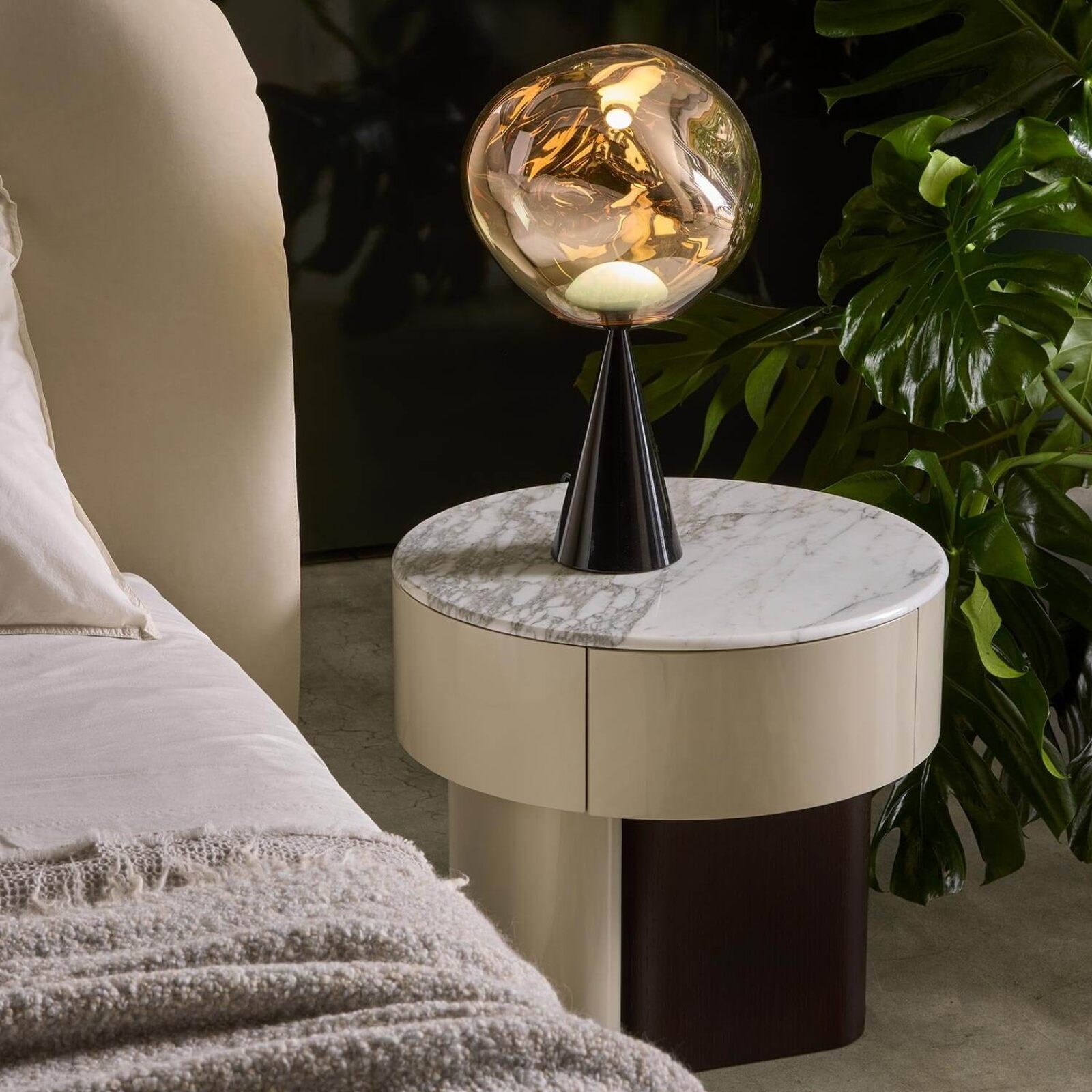 Lomacasa_Marelli_ONNO-Bedside-Table-Console_Gallery-1-1