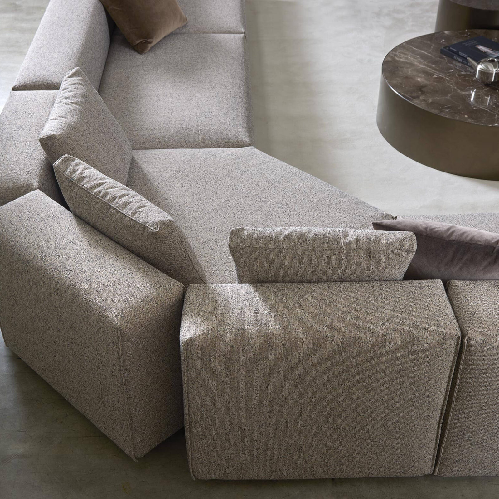 Lomacasa_Marelli_YANN-Sofa_Gallery-1-13