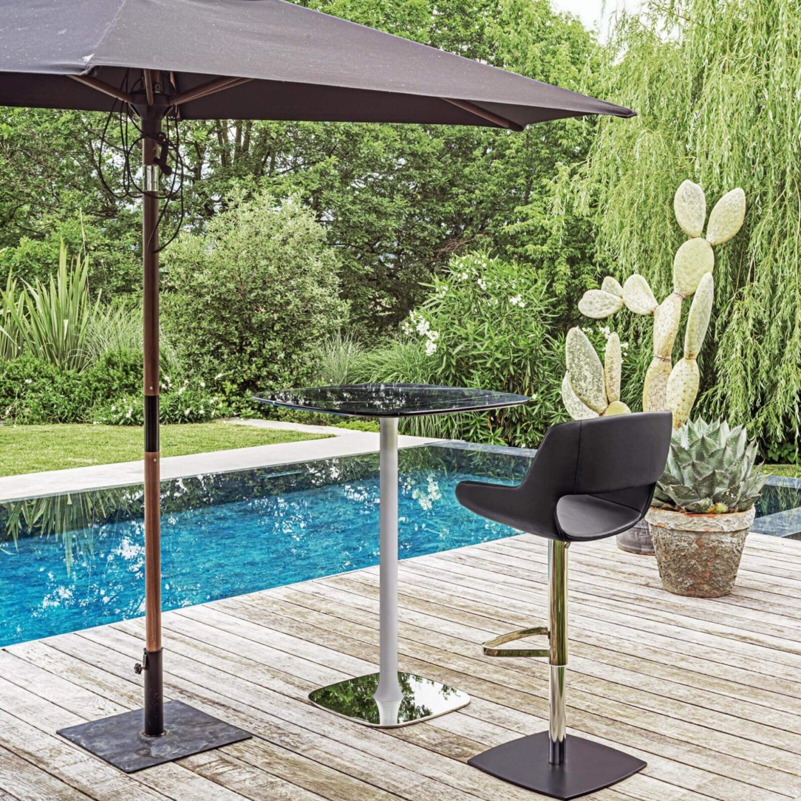 Lomacasa_Pellizzoni_Amaranta-Swivel-Stool_Gallery-1