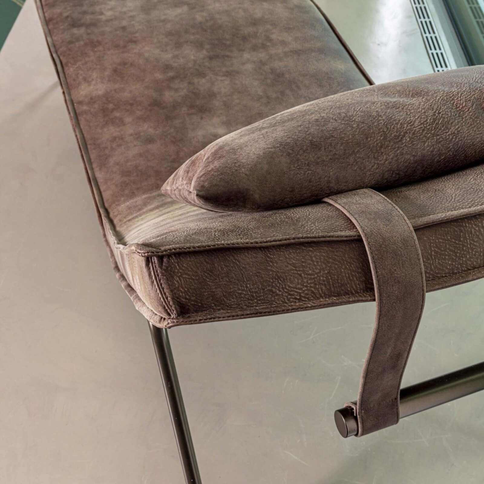 Lomacasa_Pellizzoni_Daybed-Relax-Armchair_Gallery-4