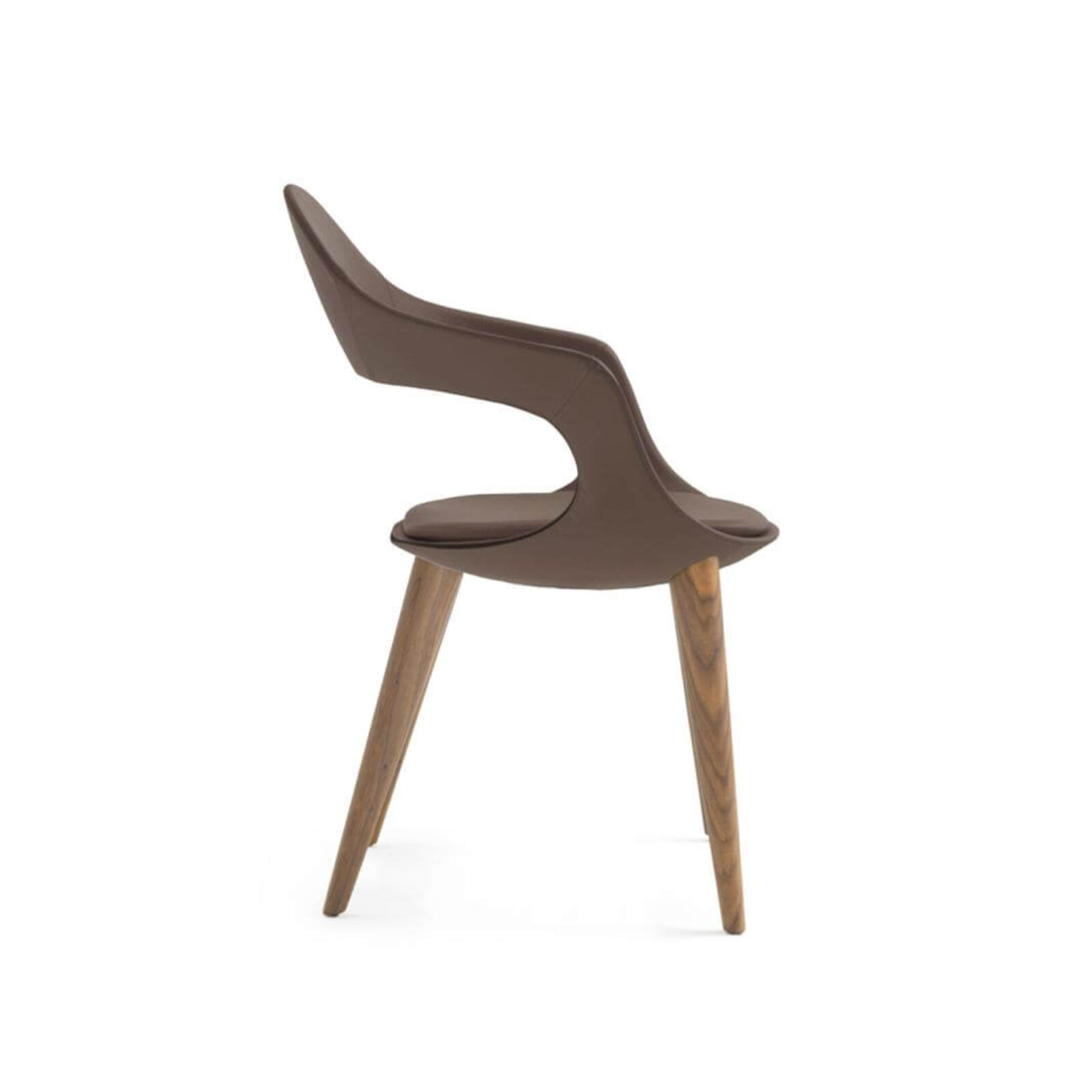 Lomacasa_Pellizzoni_Frenchkiss-Armchair_Gallery-6