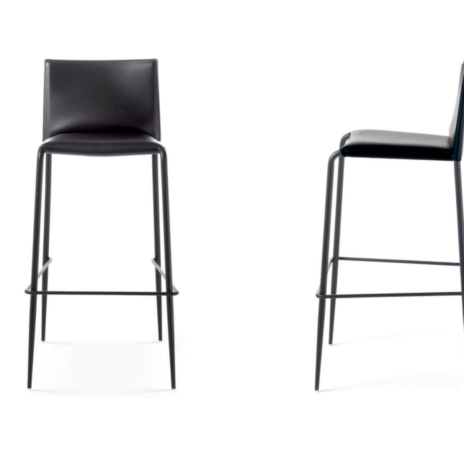 Lomacasa_Pellizzoni_Gazzella-Stool_Gallery-2