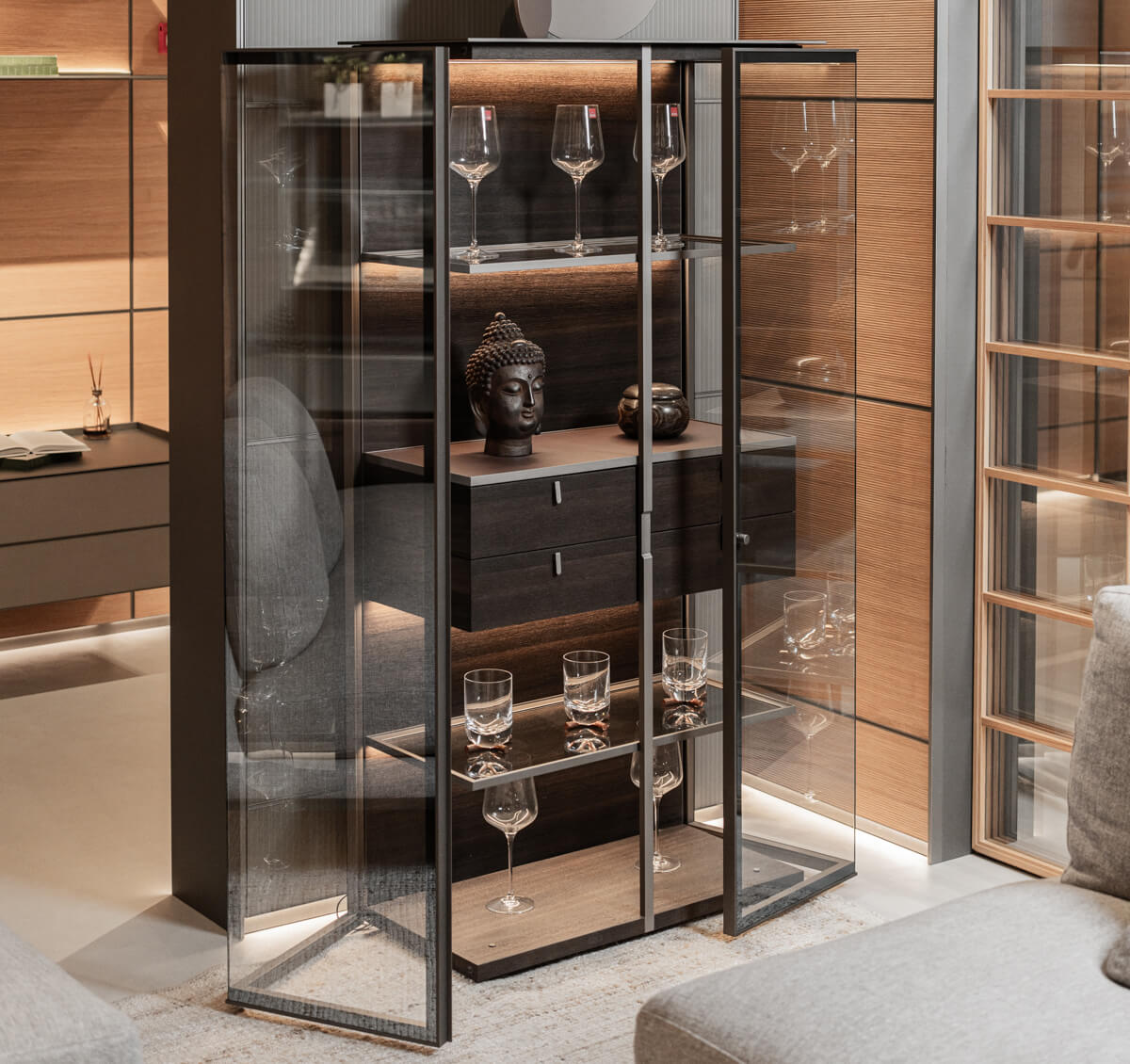 Glass Cabinets - Vetrine